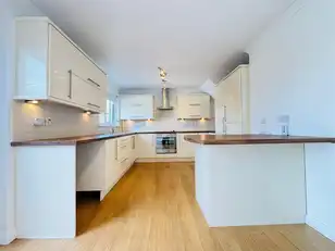 13 Fairhill DriveImage 6