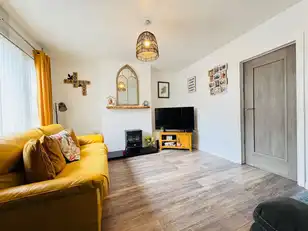 147 Elmfield RoadImage 2