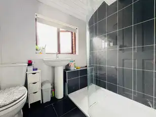 147 Elmfield RoadImage 11