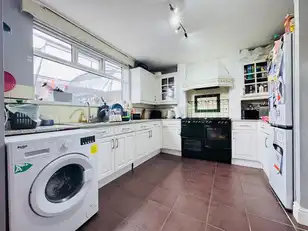 86 Forthill DriveImage 4