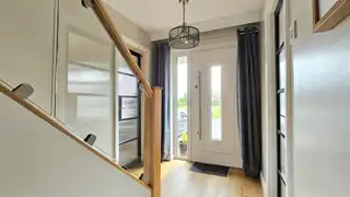 37 Hillview CrescentImage 5