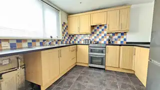 56 Knockleigh WalkImage 6