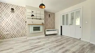 77 Victoria RoadImage 2