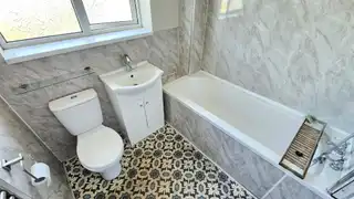 77 Victoria RoadImage 11