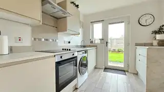 6 Bessfield CloseImage 9