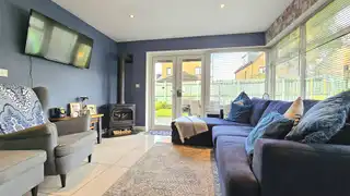 33 Highgrove CrescentImage 18