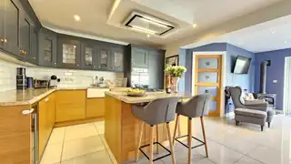 33 Highgrove CrescentImage 12