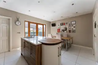 12 Malone DriveImage 8