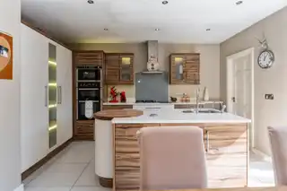 12 Malone DriveImage 10