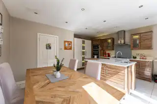 12 Malone DriveImage 11
