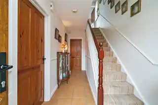 9 Oak LandsImage 2