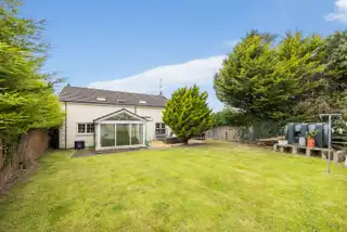 64 Kilmore VillageImage 30
