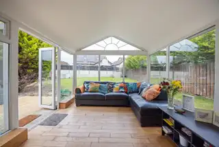 64 Kilmore VillageImage 13