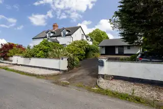 Image 1 for Thornyhill Road