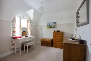 1B Rowallane CloseImage 22