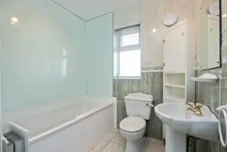 5 Seavaghan RoadImage 23