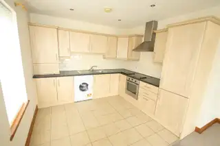 4 Grove Hill CourtImage 3