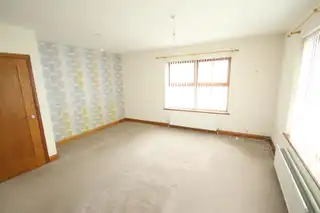 4 Grove Hill CourtImage 5