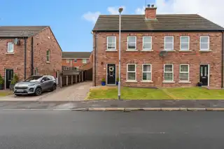 12 Millbank GroveImage 28