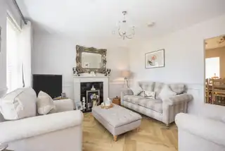 26 Fountain CrescentImage 5