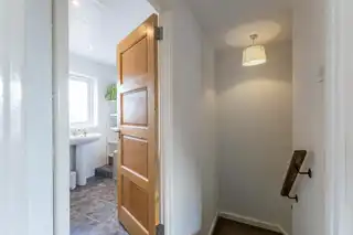 18 Park CrescentImage 11