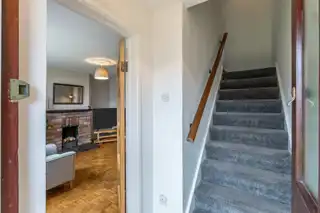 18 Park CrescentImage 5