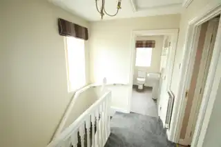 4 Riverview HeightsImage 12