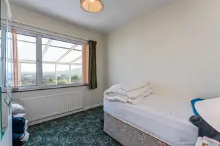 16 Hillcrest AvenueImage 17