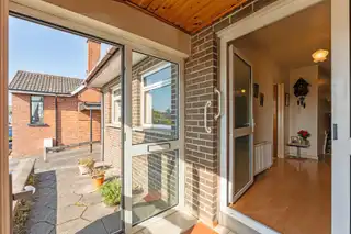 16 Hillcrest AvenueImage 5