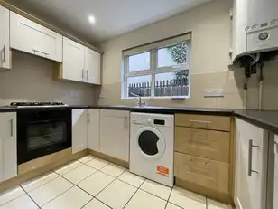 10 East Street CourtImage 6