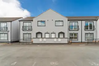 Image 1 for 19 South Street Mews