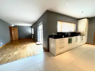 3 Audleys CloseImage 6