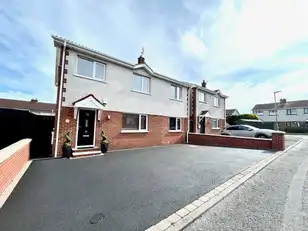 Image 1 for 3 Audleys Close