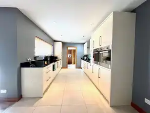 3 Audleys CloseImage 7