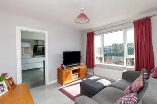 18 Londonderry GardensImage 11