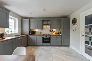 23 River Hill GreenImage 7