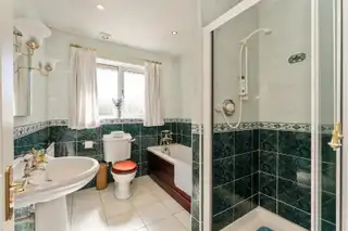 8 Aldergrange AvenueImage 17