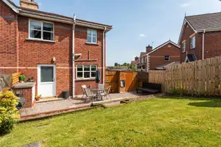 16 Whitethorn MewsImage 17
