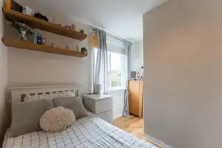 28 Lenamore ParkImage 17