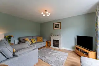 28 Lenamore ParkImage 7