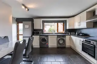 9 Stonebridge LaneImage 6
