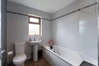 9 Stonebridge LaneImage 15