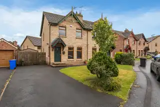 Image 1 for 9 Stonebridge Lane