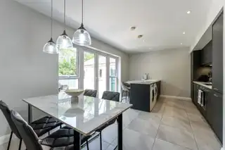 21 High Trees DriveImage 9