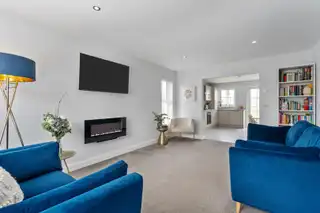 4 Rocklyn CrescentImage 6