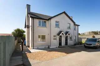 Image 1 for 7 Coastview Cottages