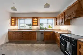 4 Castle Meadow RoadImage 10