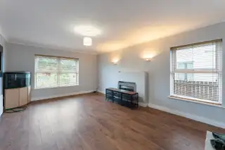 4 Castle Meadow RoadImage 7