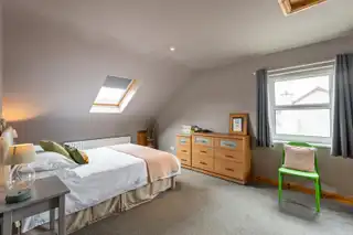 16 Castle Meadow RoadImage 17