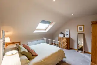 16 Castle Meadow RoadImage 21